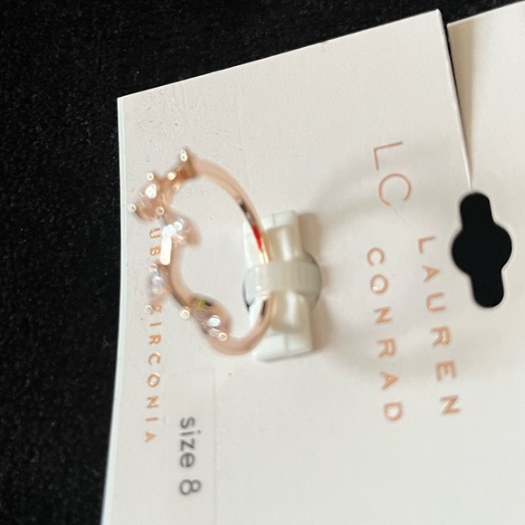 Lauren Conrad rose gold ring with cubic zirconia - Picture 5 of 6